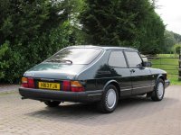 SAAB 900