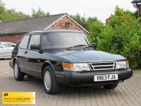 SAAB 900