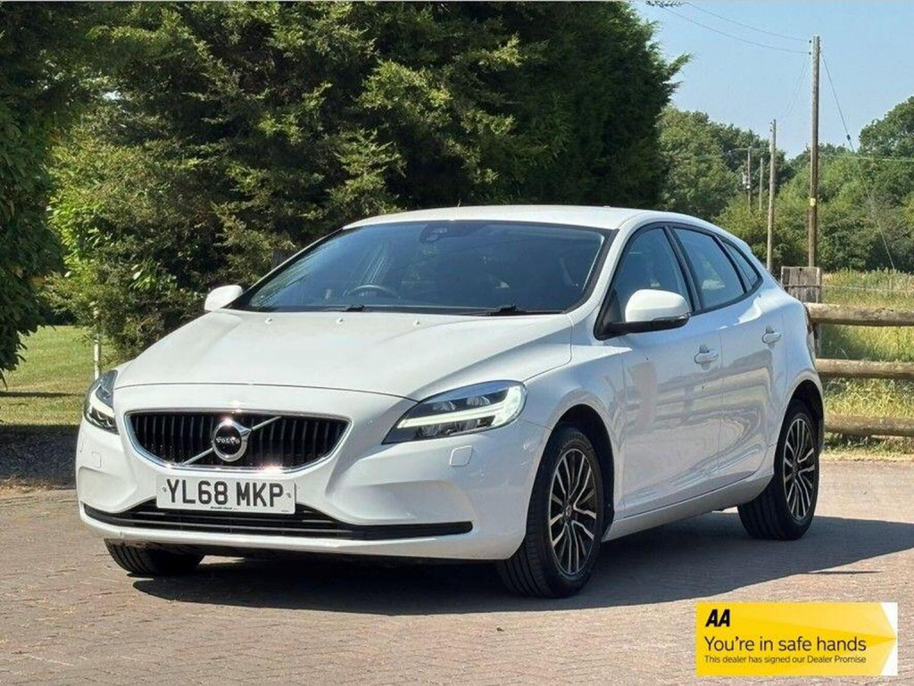 2018 Volvo V40